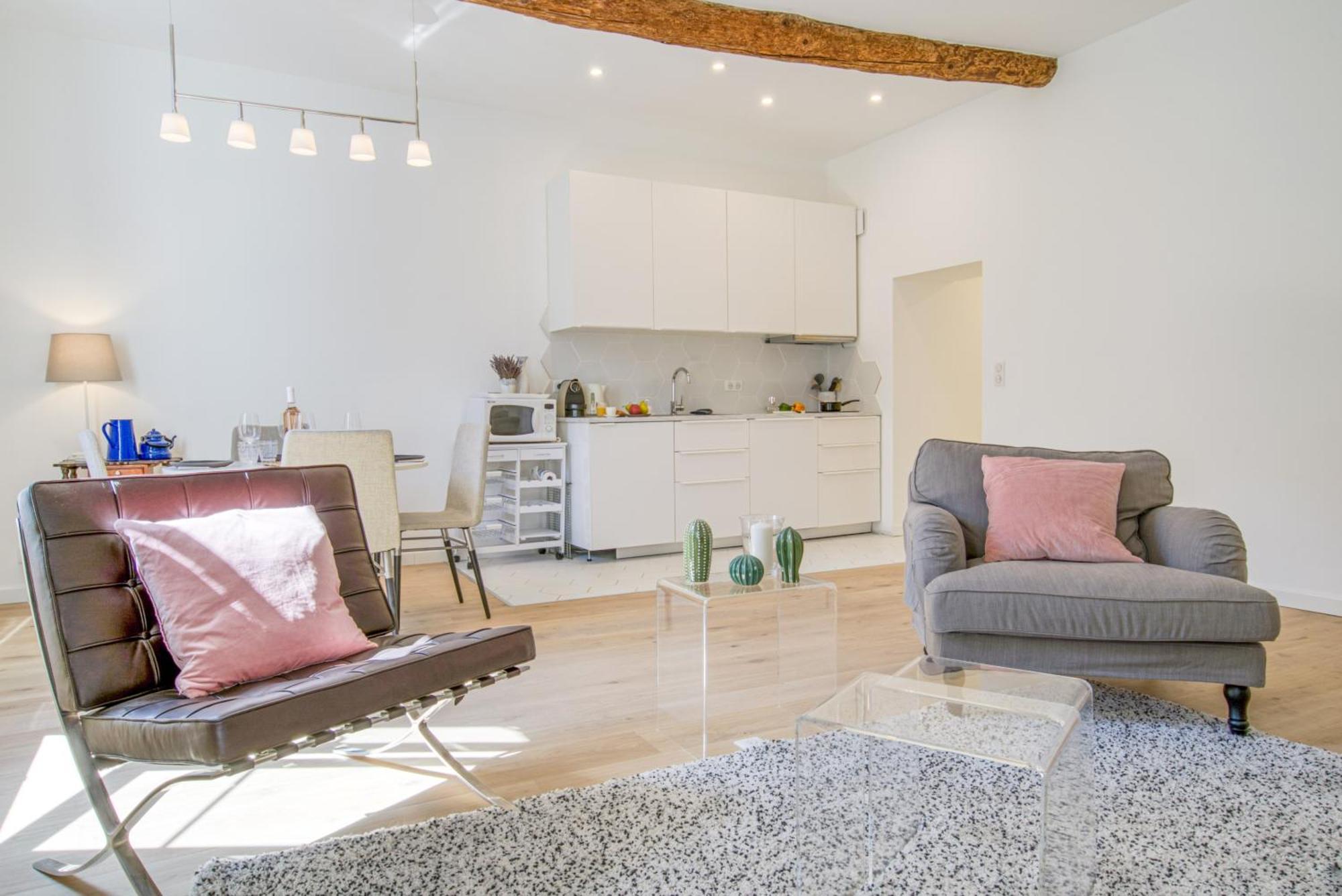 ST JOBIS - Charmant appartement, moderne et refait à neuf, Vieux-Nice Extérieur photo