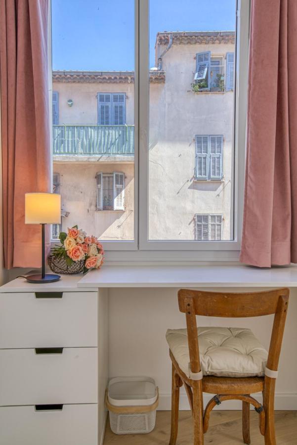ST JOBIS - Charmant appartement, moderne et refait à neuf, Vieux-Nice Extérieur photo